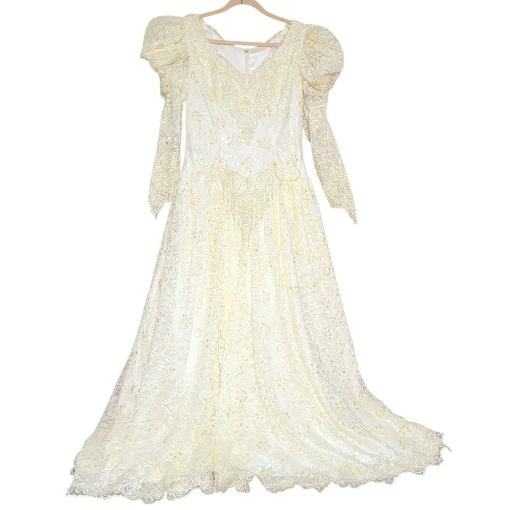 Vintage Wedding Dress Zurcion Method Prestige 10-12 Poof Shoulders Pearls Sequin